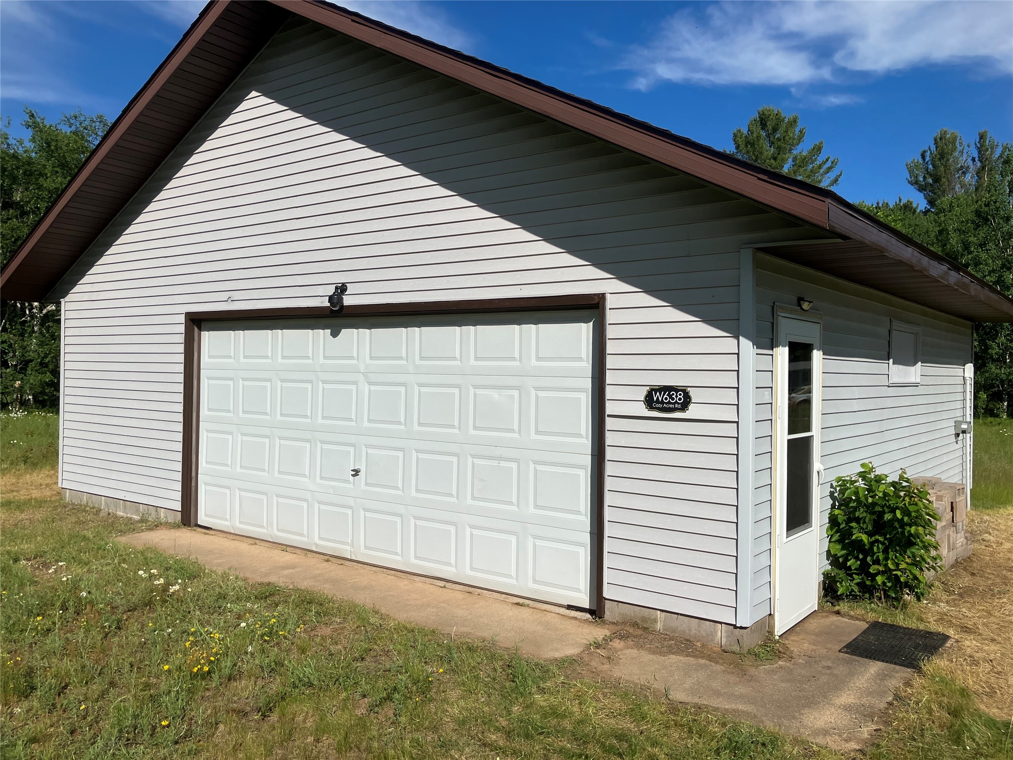 W638 Cozy Acres Road Hayward, WI 54843 - Photo 2 of 8