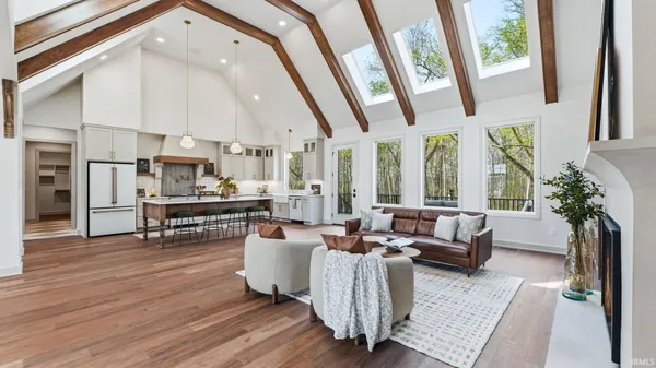 $1,310,000 | 8711 Artemis Lane, Fort Wayne, IN 46825