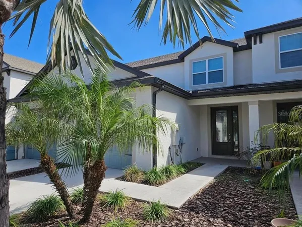 $1,950 | 11294 Cay Spruce Way, San Antonio, FL 33576