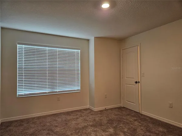 $1,950 | 11294 Cay Spruce Way, San Antonio, FL 33576