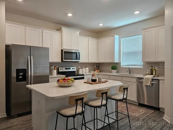 $1,950 | 11294 Cay Spruce Way, San Antonio, FL 33576