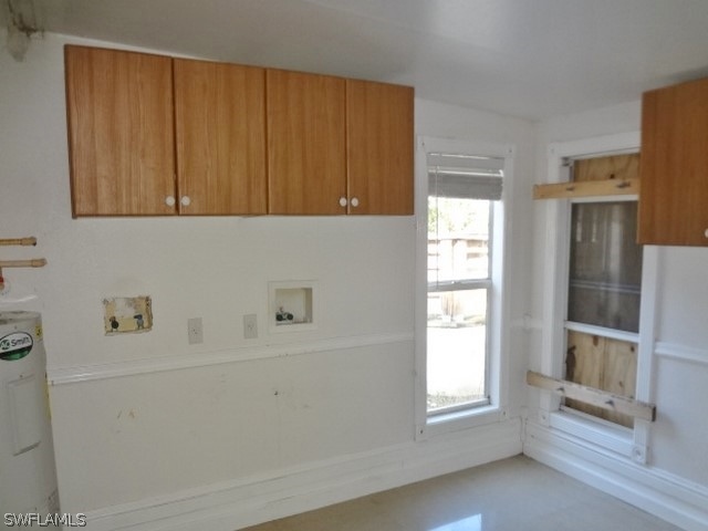 14071 Cemetery Road Fort Myers, FL 33905 - Photo 14 of 18 a view of an empty room with a window
