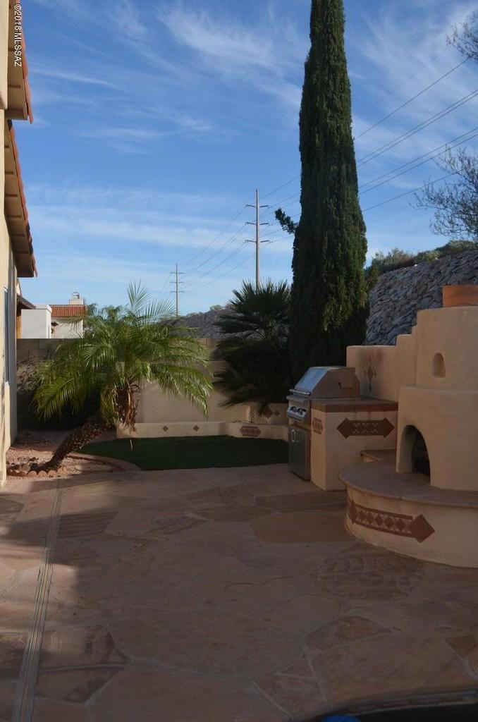 11240 North Sawtooth Road Oro Valley, AZ 85737 - Photo 41 of 44