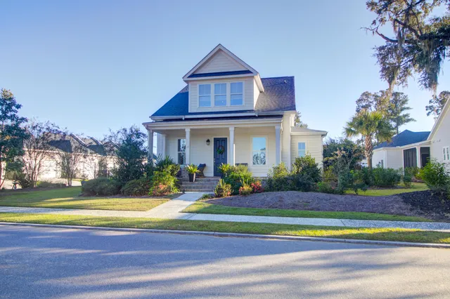 $850,000 | 4010 Berberis Lane, Ravenel, SC 29470