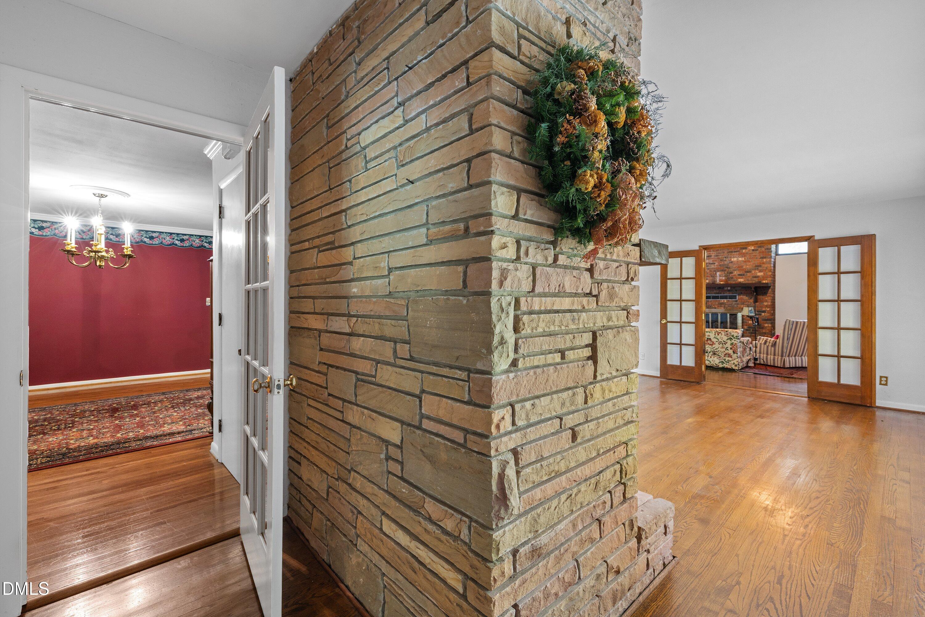 3211 Plantation Road Raleigh, NC 27609 - Photo 14 of 54 14-3211 Plantation Rd _3490