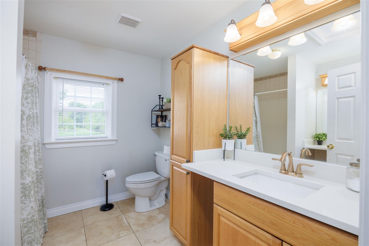 1469 Roods Lake Road Lapeer, MI 48446 - Photo 23 of 62 Gallery Image 23