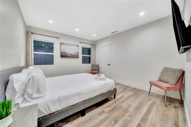 $14,000 | 6743 Colgate Avenue, Los Angeles, CA 90048