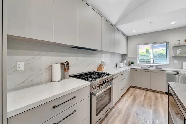 $14,000 | 6743 Colgate Avenue, Los Angeles, CA 90048