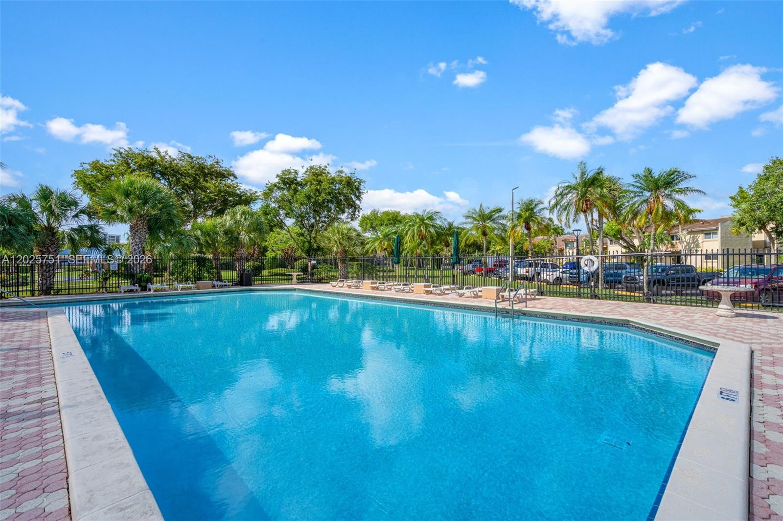 14357 Kendale Lakes Circle Miami, FL 33183 - Photo 53 of 67