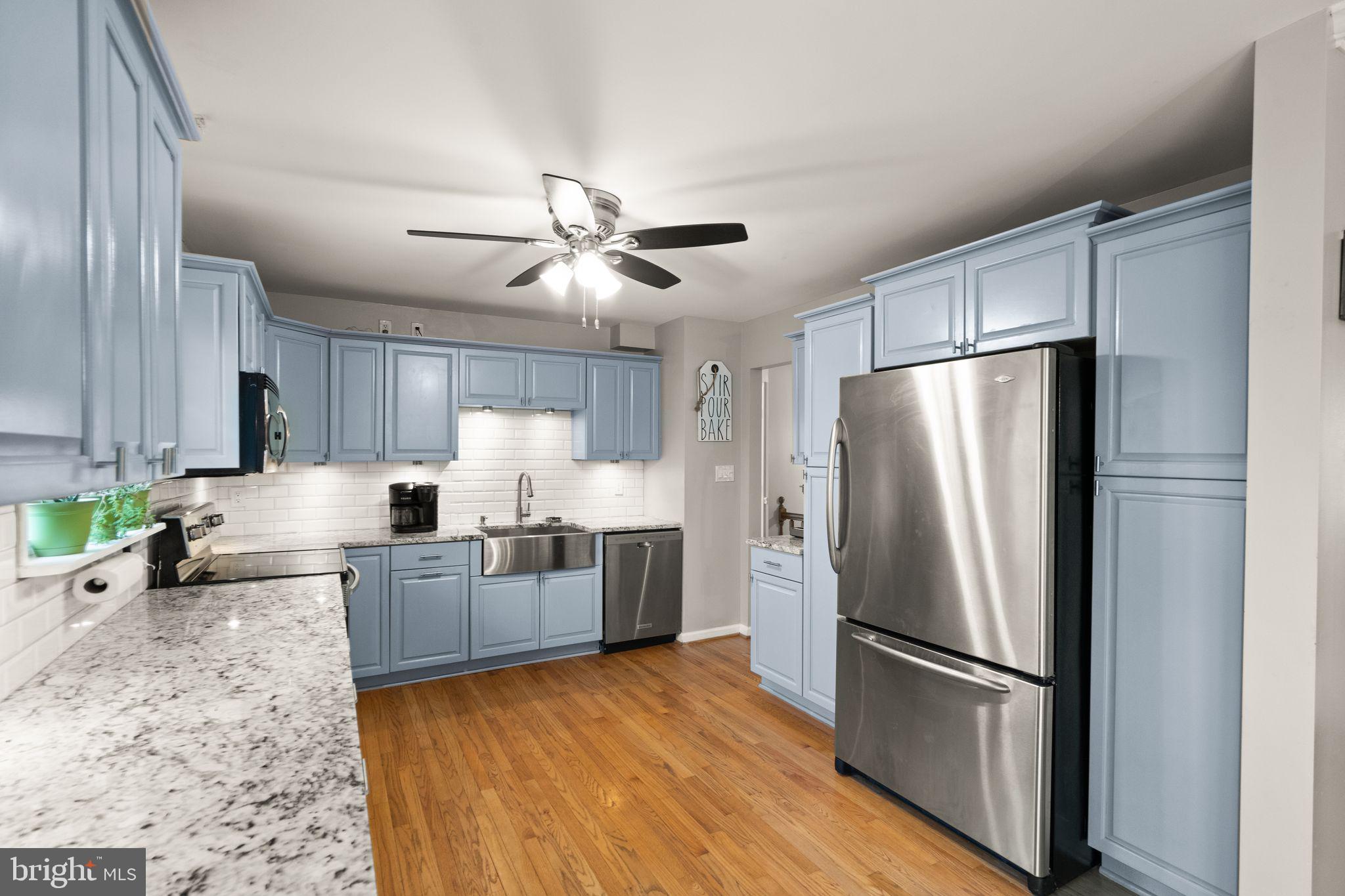 6901 Raspberry Plain Place Springfield, VA 22153 - Photo 15 of 55