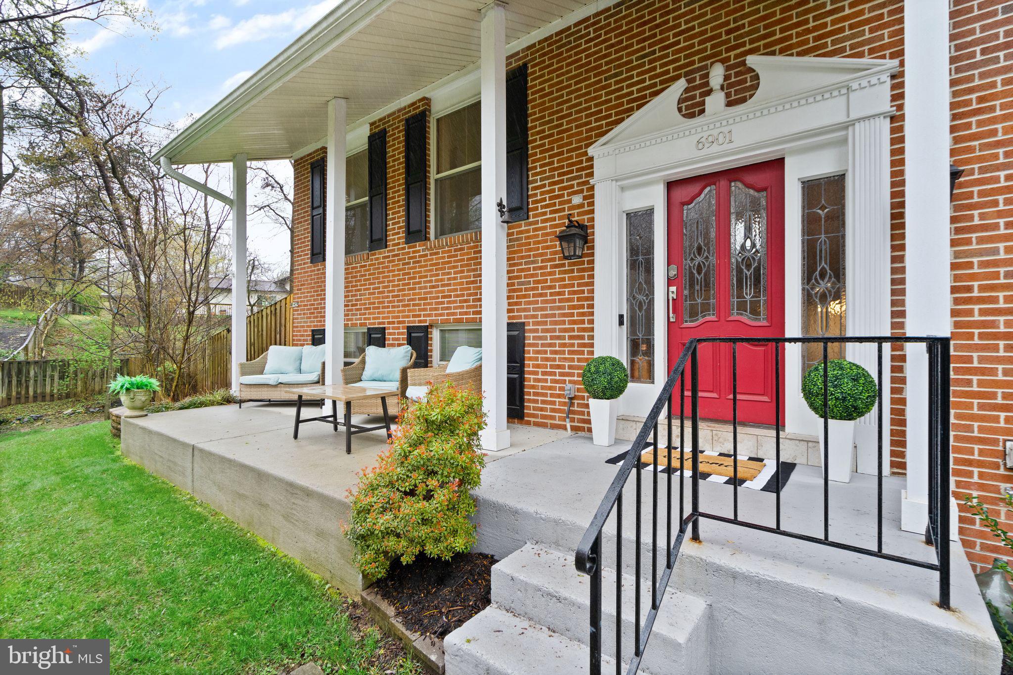 6901 Raspberry Plain Place Springfield, VA 22153 - Photo 2 of 55