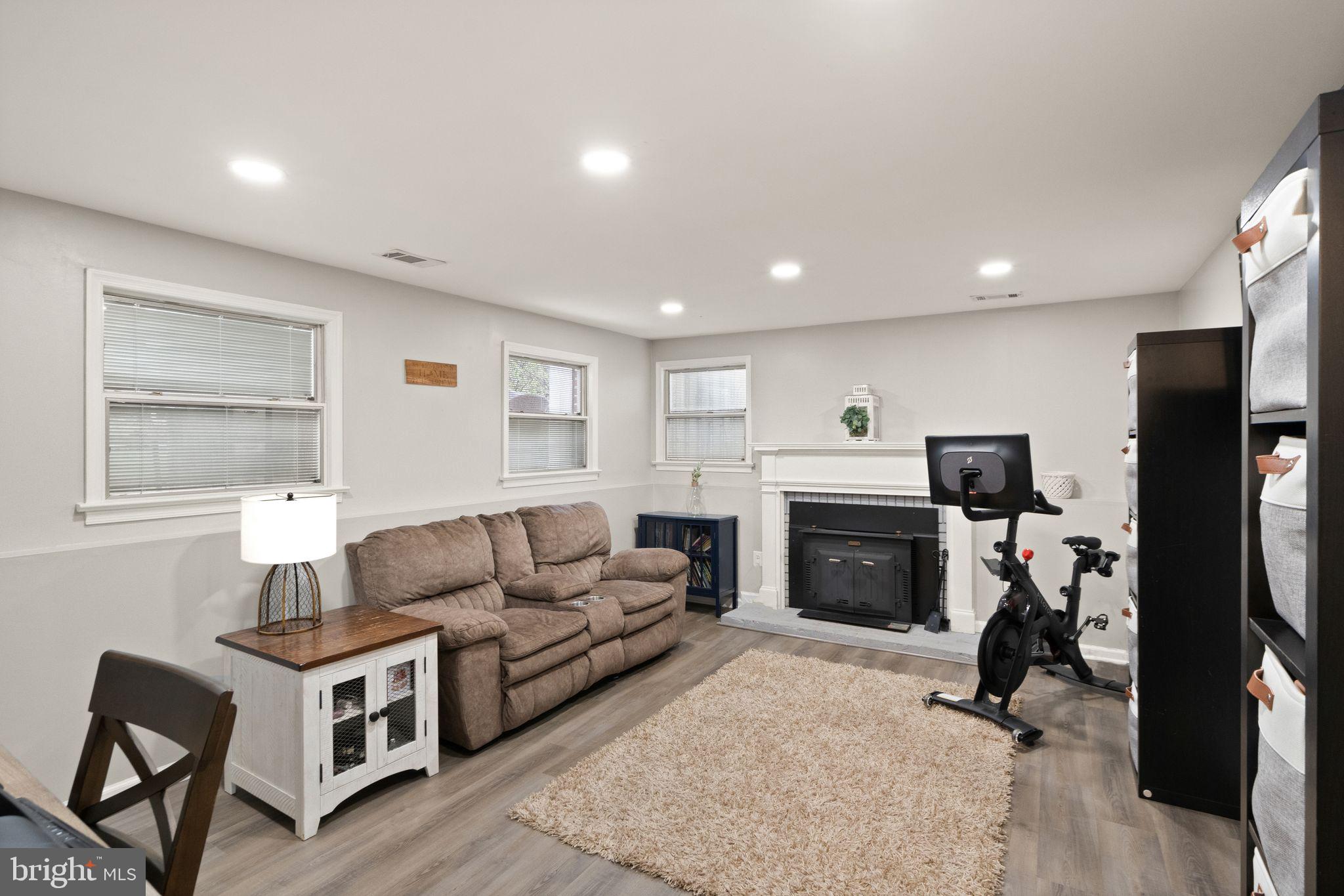 6901 Raspberry Plain Place Springfield, VA 22153 - Photo 32 of 55