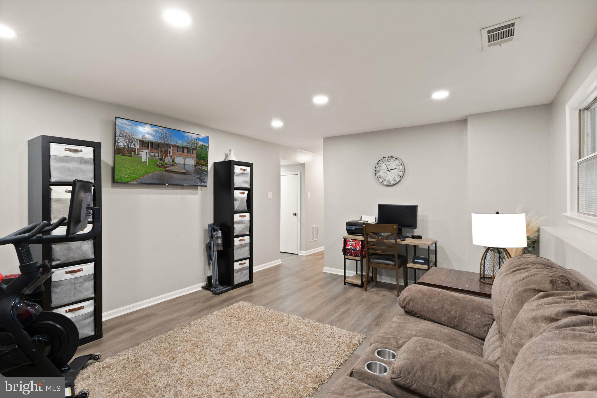 6901 Raspberry Plain Place Springfield, VA 22153 - Photo 33 of 55