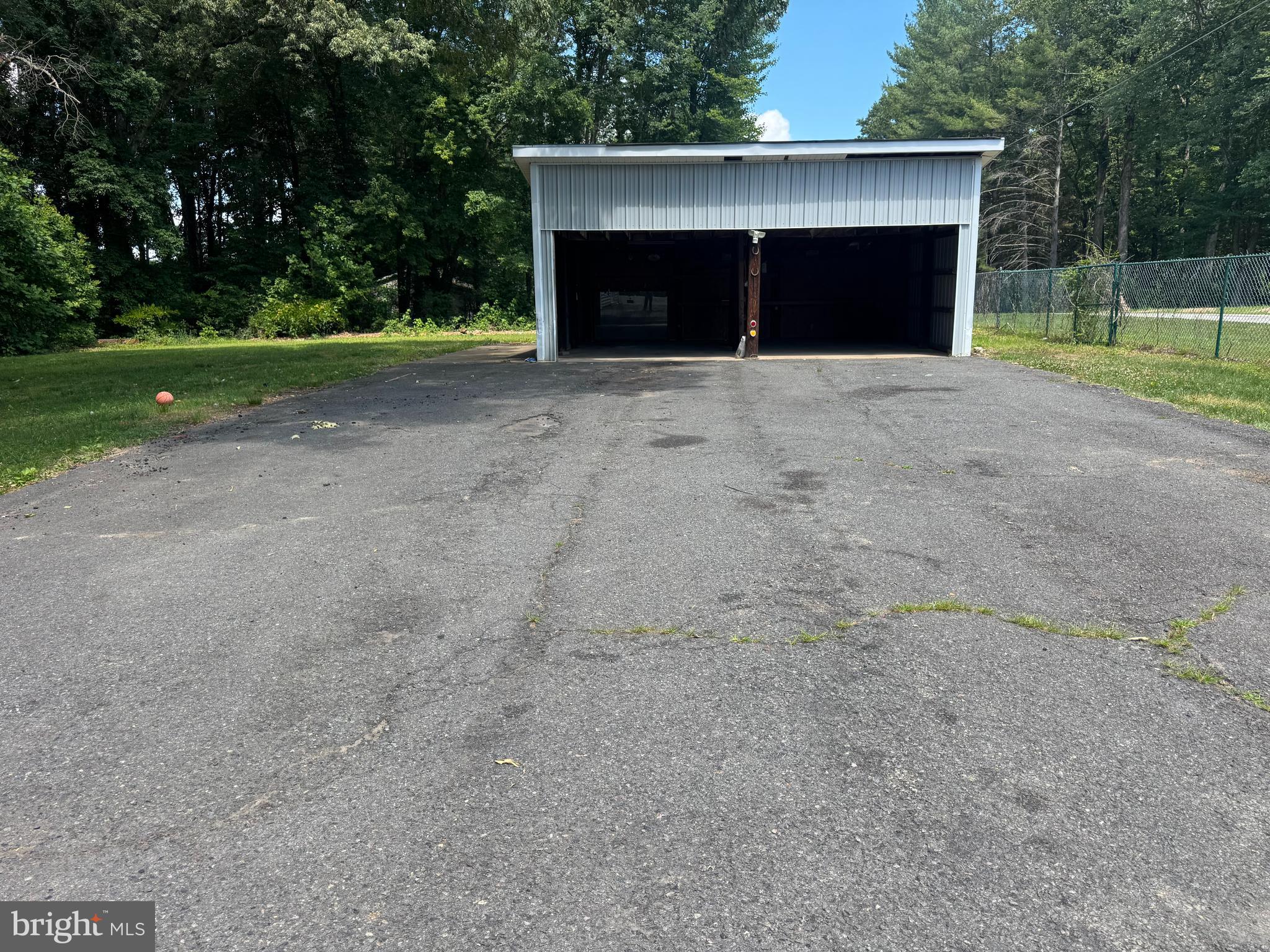 7078 Token Valley Road Manassas, VA 20112 - Photo 33 of 33