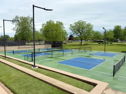 $310,000 | 14045 Moraine Hills Drive, Huntley, IL 60142