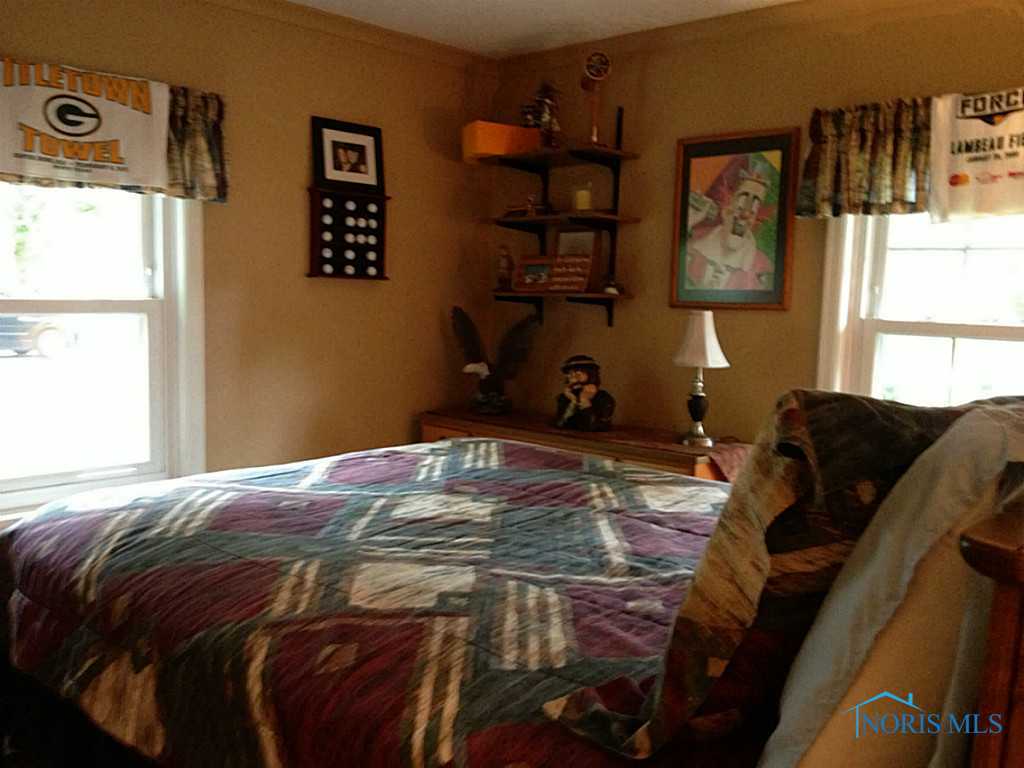 2830 Evergreen Road Toledo, OH 43606 - Photo 18 of 20 Gallery Image 18