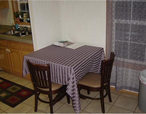 11 Goodhue Road Sidney, ME 04330 - Photo 9 of 25 Other. Breakfast nook - Entry