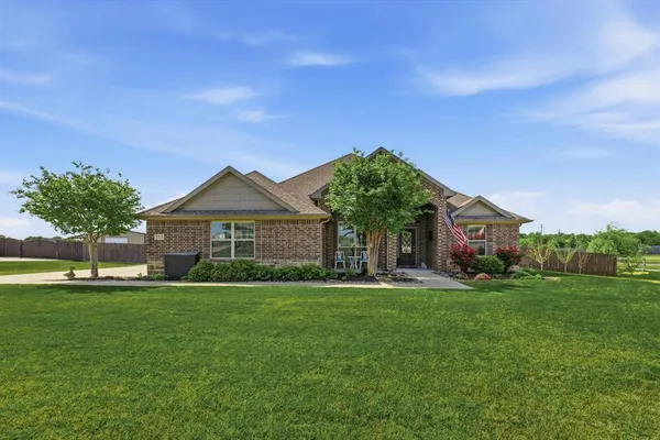 $540,000 | 113 Heather Lane, Decatur, TX 76234