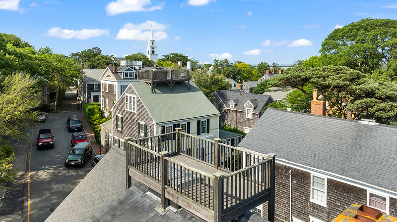 4 Crown Court Nantucket, MA 02554 - Photo 29 of 66