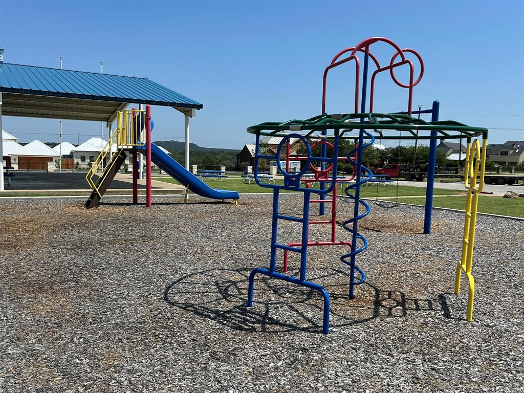 3033 Hells Gate Loop, Unit D101 Strawn, TX 76475 - Photo 31 of 34