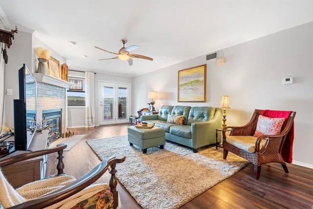 $328,000 | 3033 Hells Gate Loop, Unit D101, Strawn, TX 76475