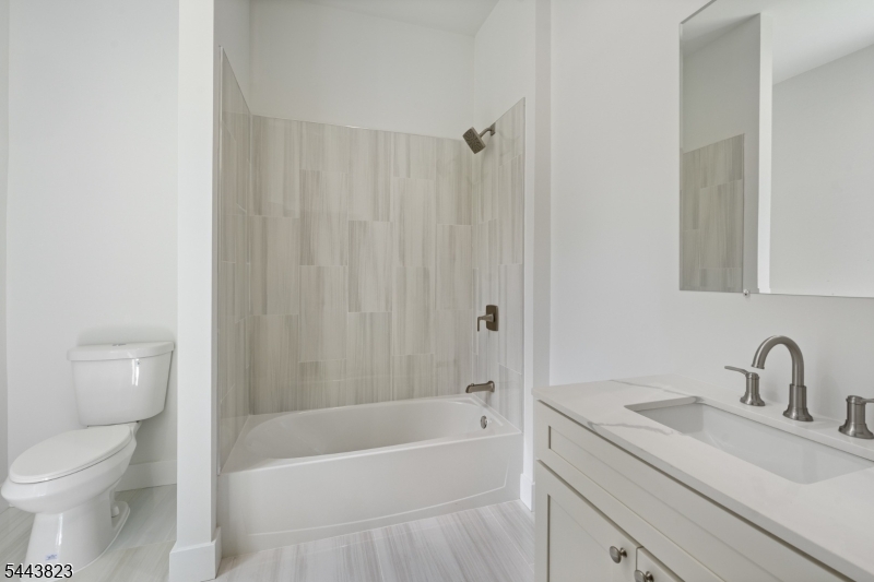 125 Main Street Hampton, NJ 08827 - Photo 17 of 39