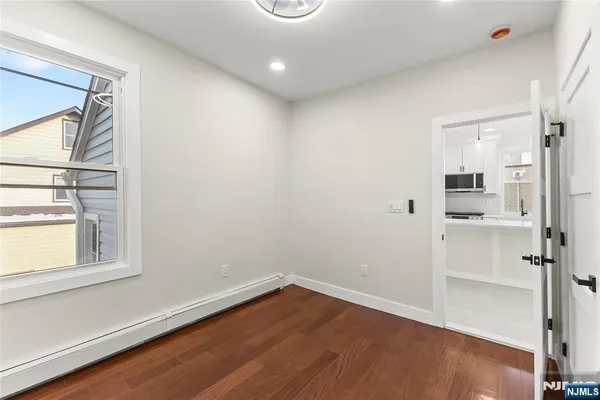 $1,250,000 | 633 Lafayette Avenue, Hawthorne, NJ 07506