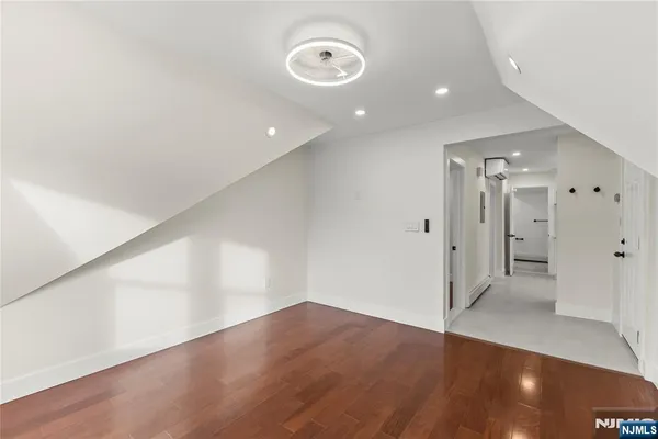 $1,250,000 | 633 Lafayette Avenue, Hawthorne, NJ 07506