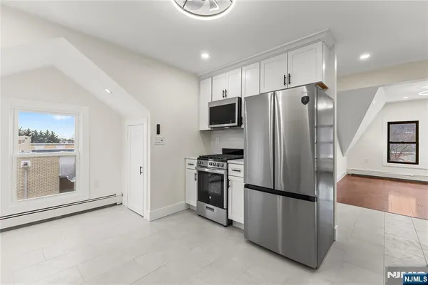 $1,250,000 | 633 Lafayette Avenue, Hawthorne, NJ 07506
