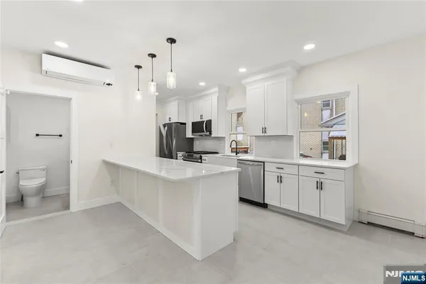 $1,250,000 | 633 Lafayette Avenue, Hawthorne, NJ 07506