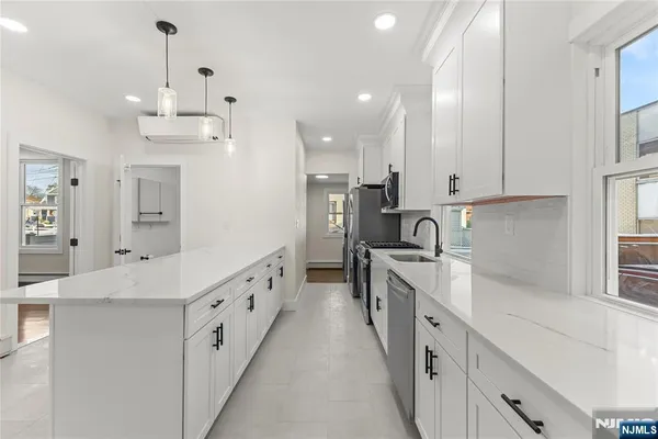 $1,250,000 | 633 Lafayette Avenue, Hawthorne, NJ 07506