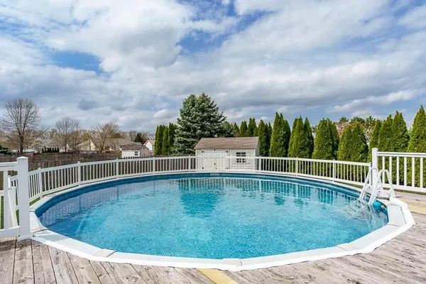 $324,900 | 537 Byrnes Drive, Rockton, IL 61072
