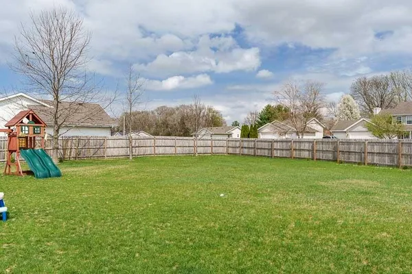 $324,900 | 537 Byrnes Drive, Rockton, IL 61072