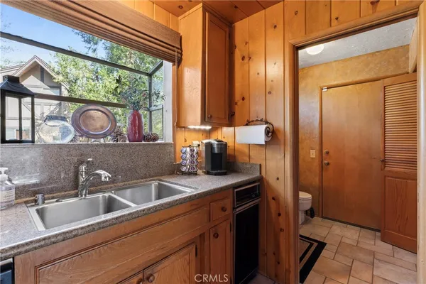 $719,500 | 27169 Ironwood Lane, Lake Arrowhead, CA 92352
