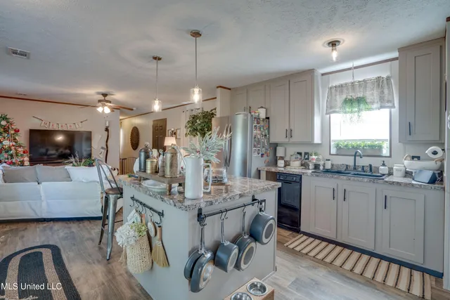 $135,000 | 14 Shady Crk Drive, McHenry, MS 39561