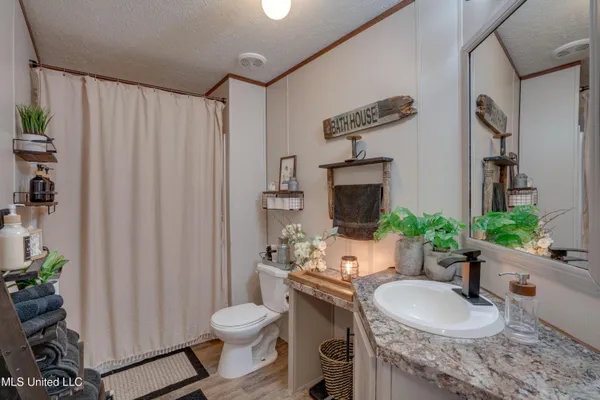 $118,000 | 14 Shady Crk Drive, McHenry, MS 39561