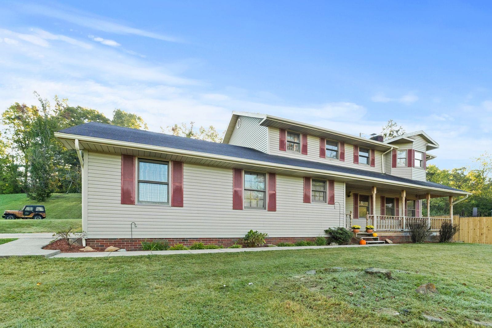 5201 Bybee Road Ashland, KY 41102 - Photo 2 of 38 Gallery Image 2