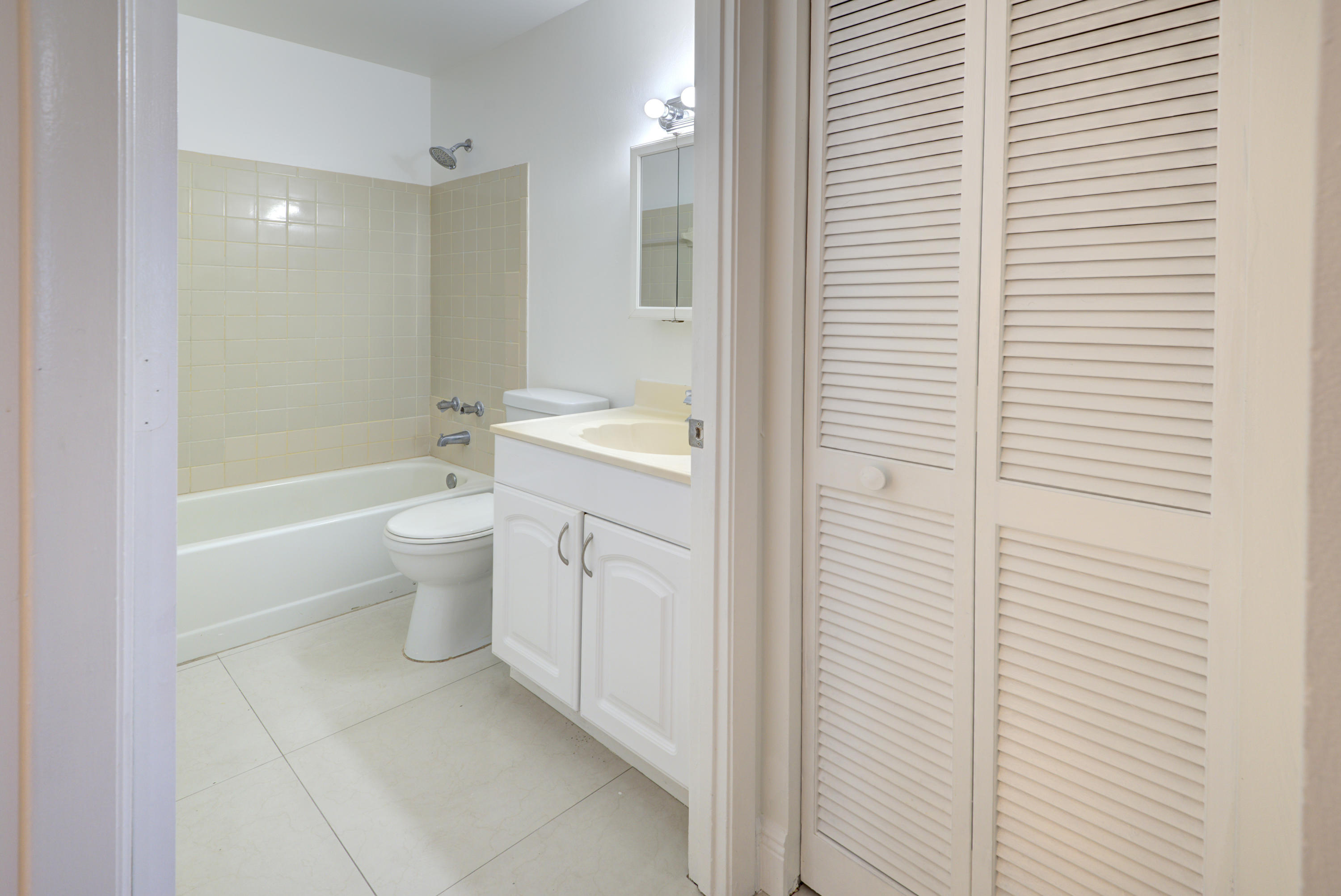 5936 Westfall Road Lake Worth, FL 33463 - Photo 13 of 22 Guest Bathroom