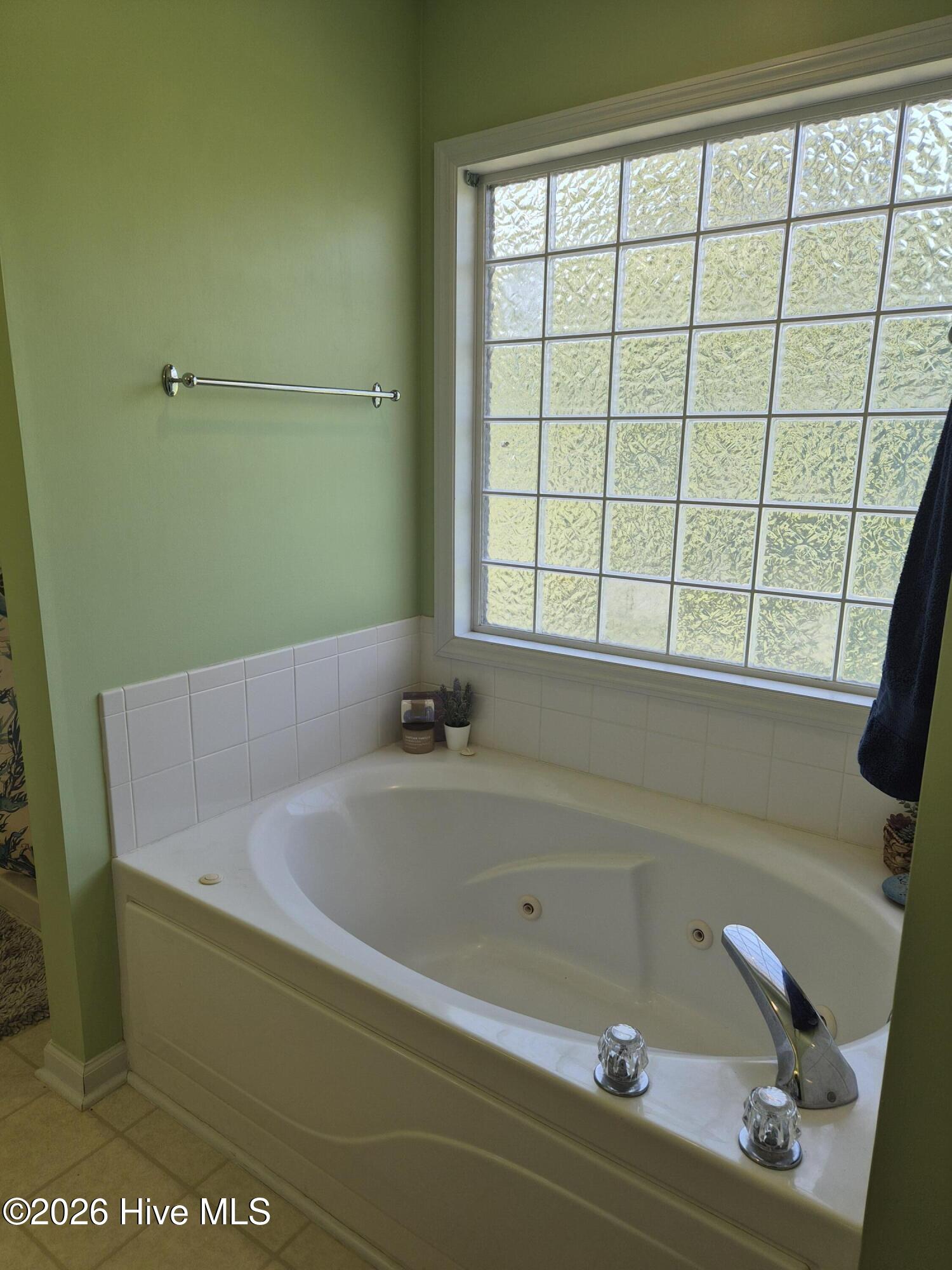 228 Rutherford Way Jacksonville, NC 28540 - Photo 13 of 25 20260504_162042