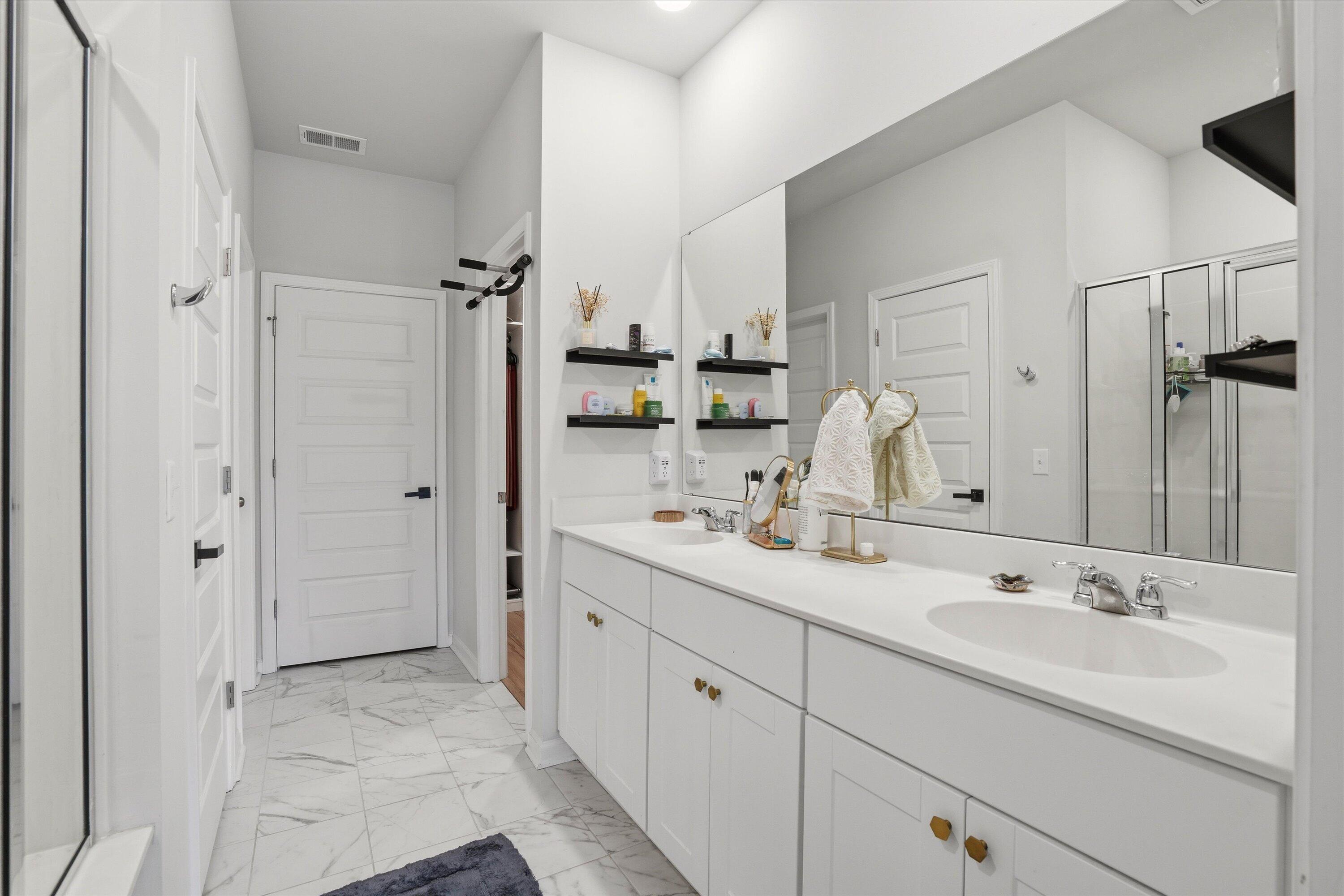 129 Spotted Way Summerville, SC 29485 - Photo 22 of 51 25-DSC05681_1