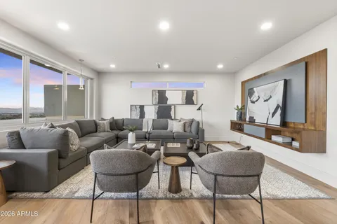 $10,000,000 | 6800 North 39th Place, Paradise Valley, AZ 85253
