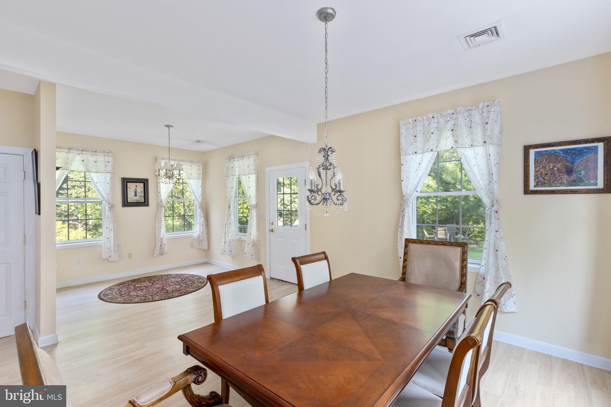 2249 Honeysuckle Road Allentown, PA 18103 - Photo 17 of 47 Gallery Image 17