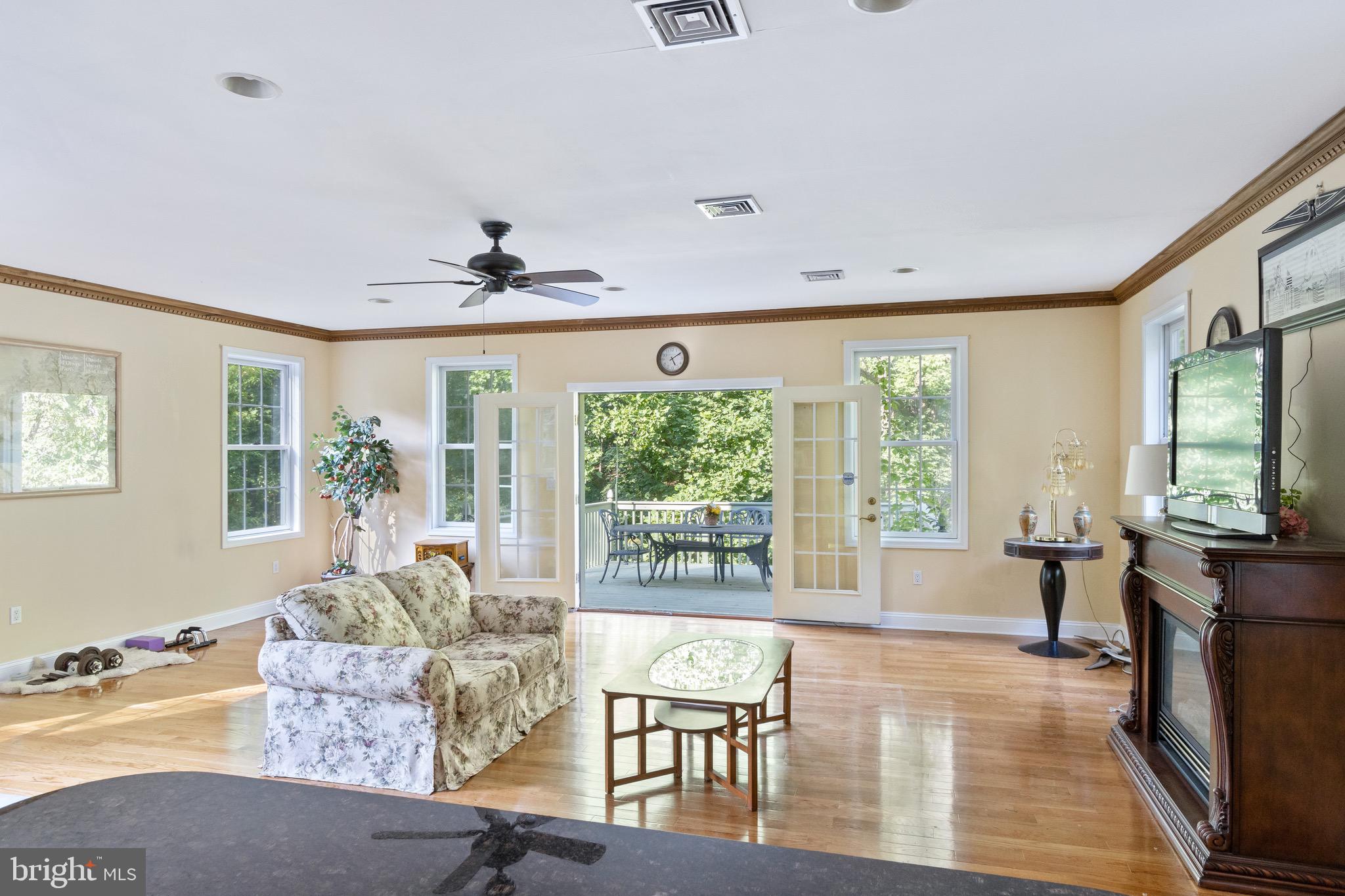 2249 Honeysuckle Road Allentown, PA 18103 - Photo 21 of 47 Gallery Image 21
