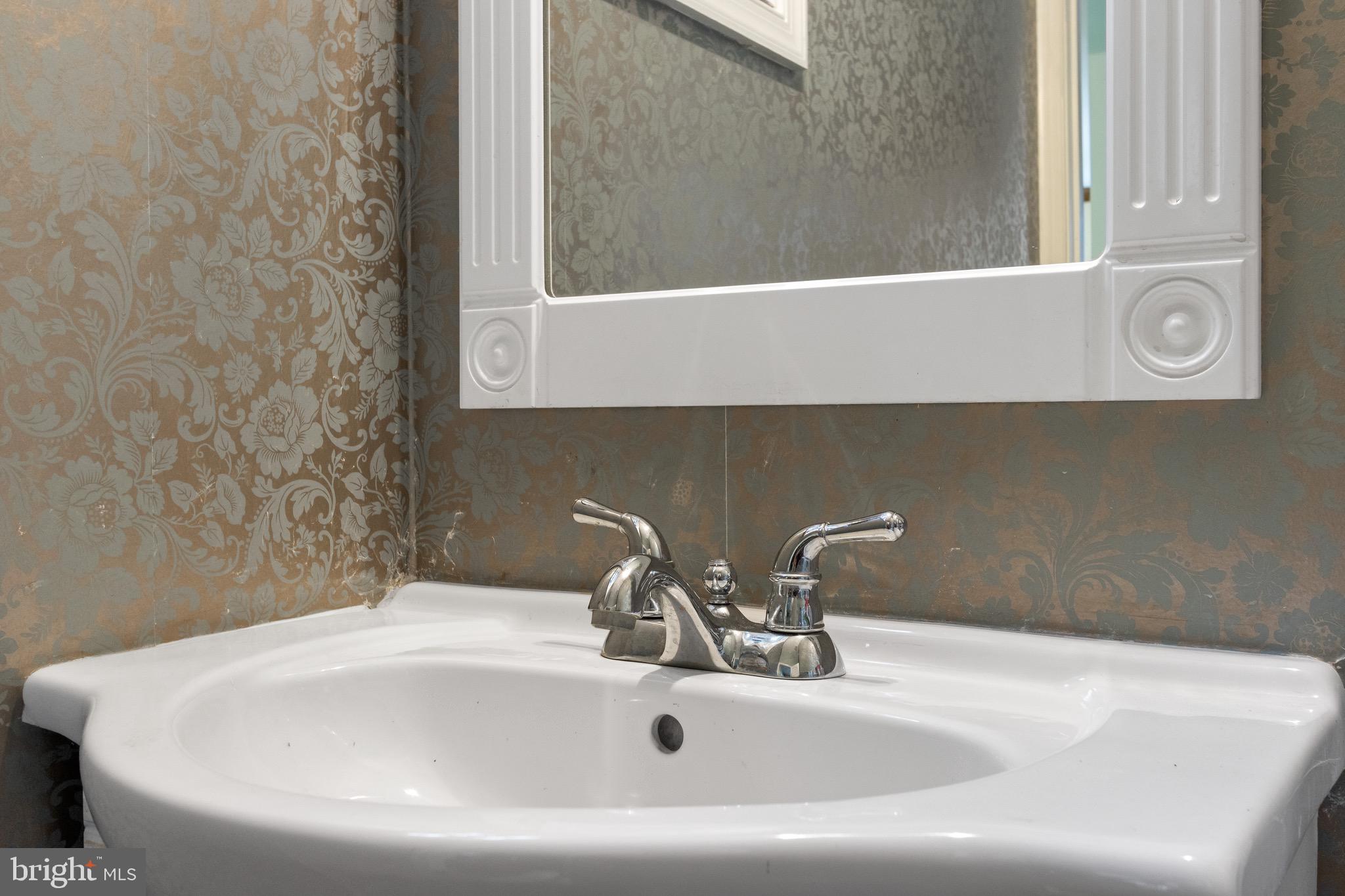 2249 Honeysuckle Road Allentown, PA 18103 - Photo 25 of 47 Gallery Image 25
