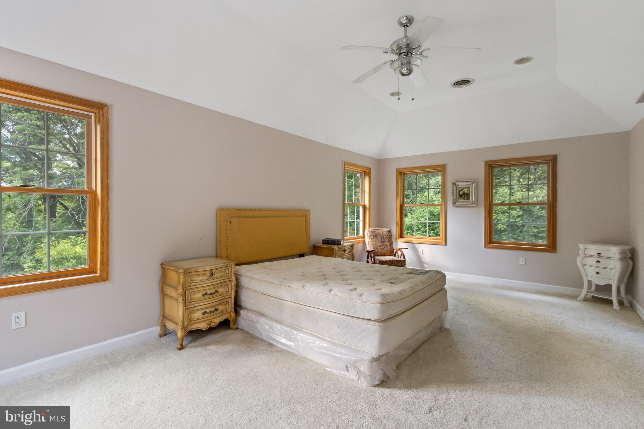 2249 Honeysuckle Road Allentown, PA 18103 - Photo 32 of 47 Gallery Image 32