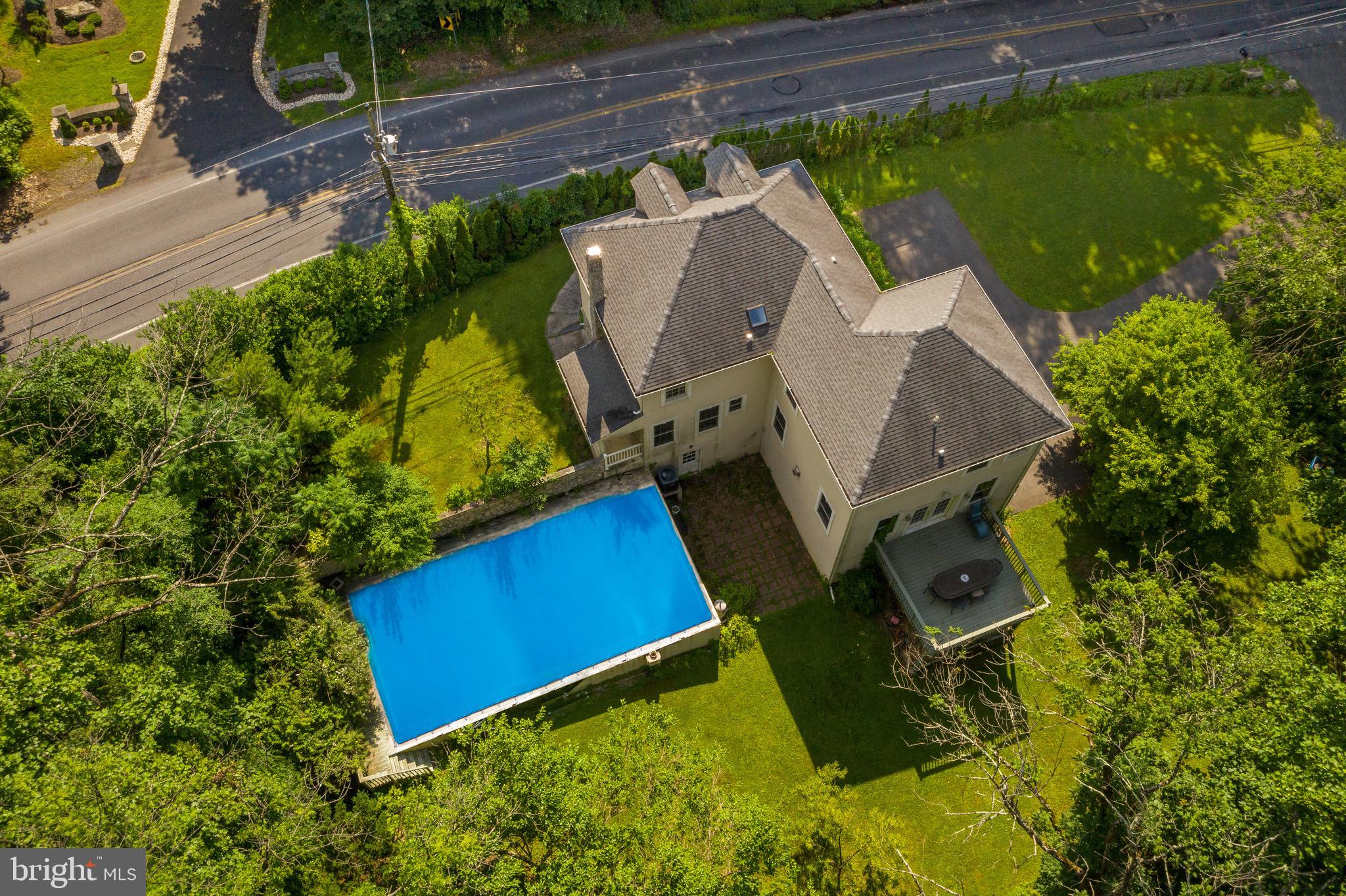 2249 Honeysuckle Road Allentown, PA 18103 - Photo 46 of 47 Gallery Image 46
