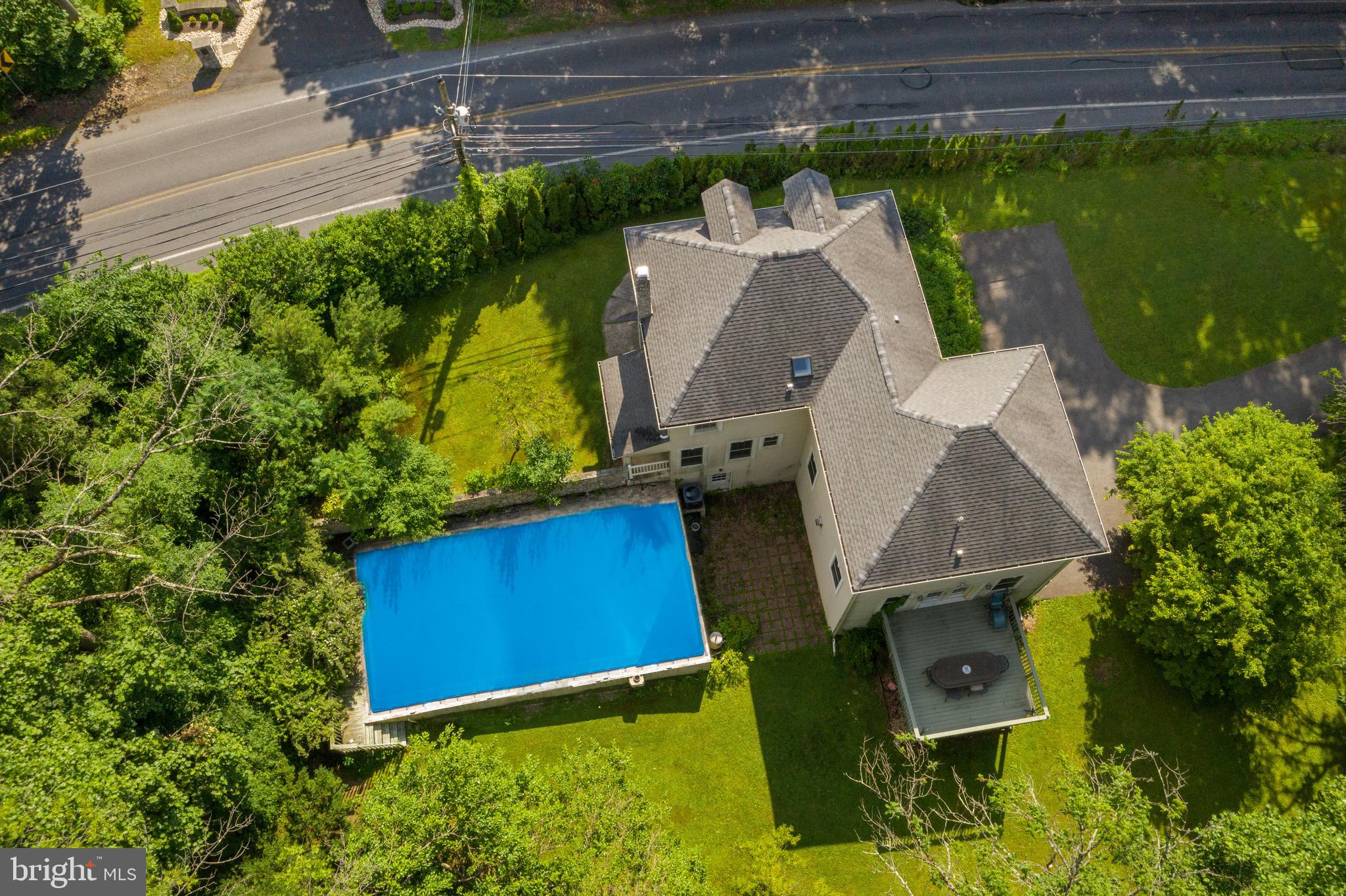 2249 Honeysuckle Road Allentown, PA 18103 - Photo 47 of 47 Gallery Image 47