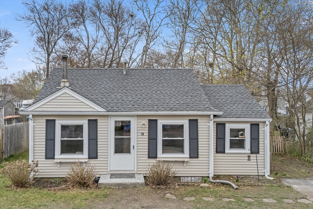 10 3rd Avenue Wareham, MA 02571 - Photo 1 of 32