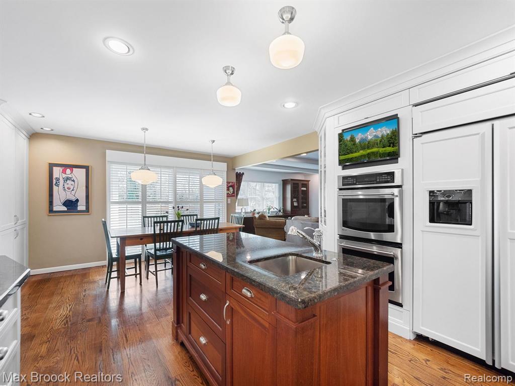 4793 South Valleyview Road West Bloomfield, MI 48323 - Photo 14 of 58 Gallery Image 14