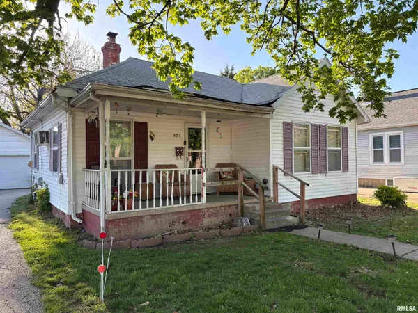 $78,500 | 835 South Fayette Street, Jacksonville, IL 62650